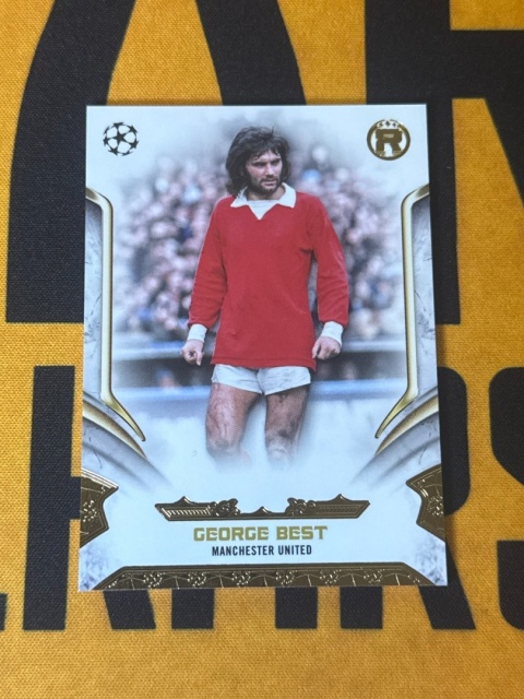 George Best Manchester United - Topps Reverence UEFA 2024-25