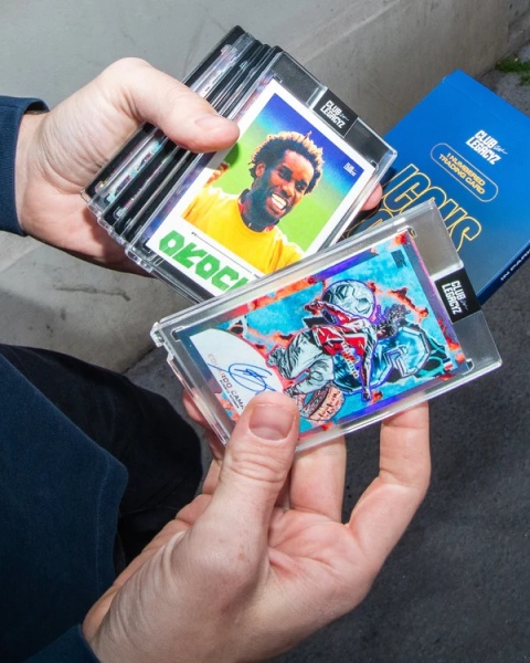 Icons Football Cards Display - 1 Gwarantowany Autograf