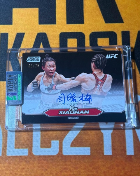 Yan Xiaonan Auto /25 - 2025 Topps UFC Stadium Club
